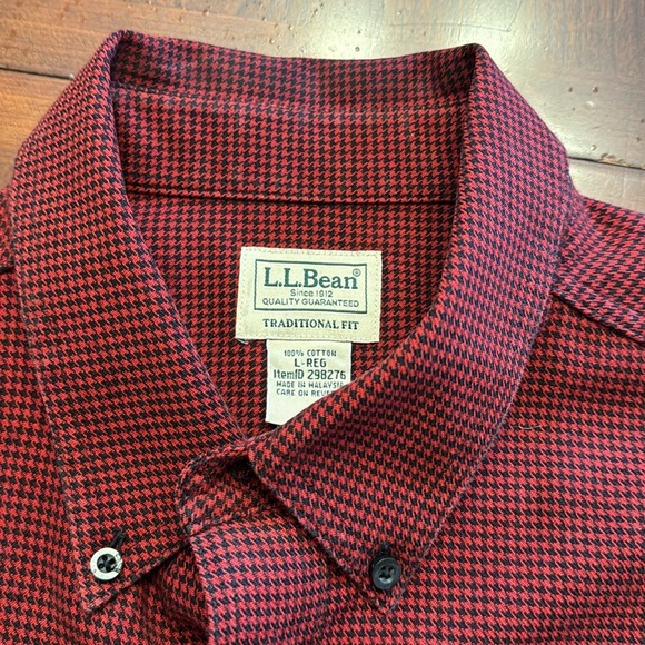 L L Bean Men’s Traditional Fit Houndstooth Button Down‎ - Picture 2 of 7